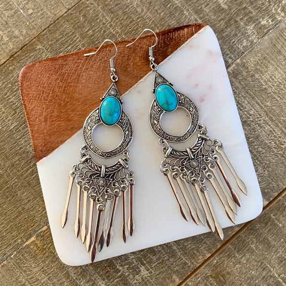 kelzposh Jewelry - Turquoise Silver Boho Earrings